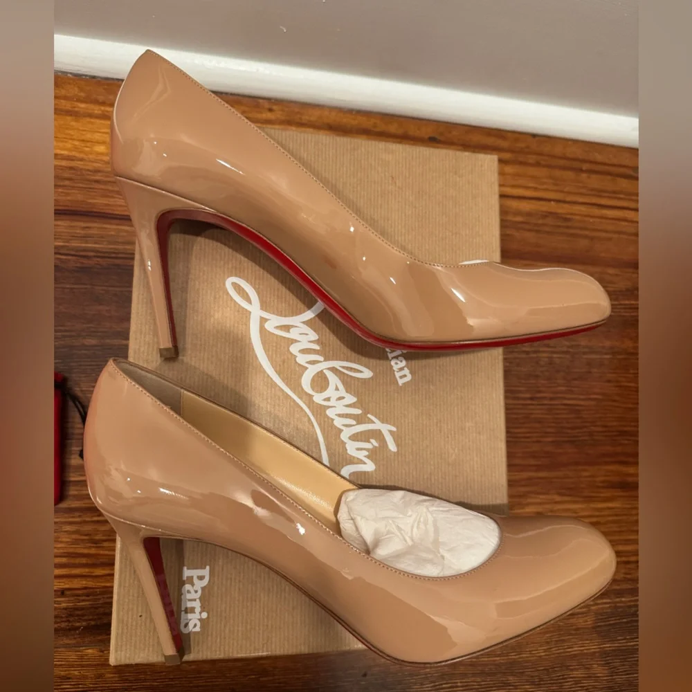 Christian Louboutin Beige Patent Leather Rounded Toe Pump Heels - Picture 7 of 16